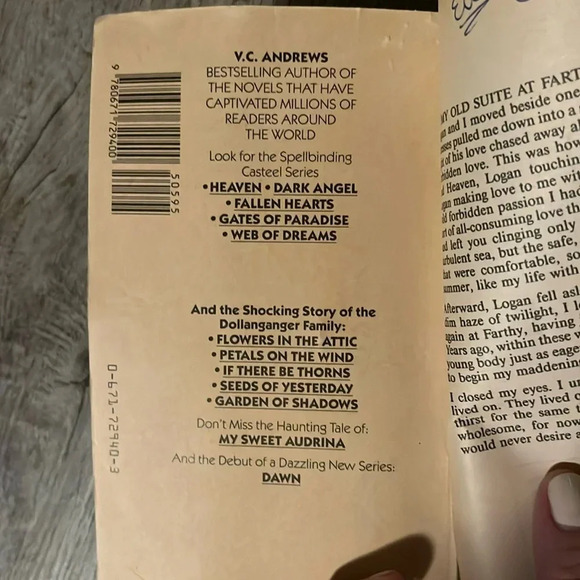 VC Andrews Casteel Series - lot of two books. - Picture 6 of 6